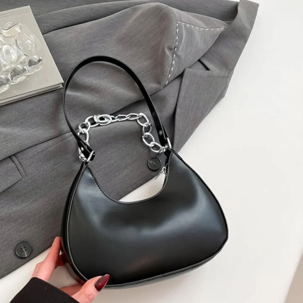 Women's PU Leather Shoulder Bag Metal Chain Rivets Zipper Closure Compact